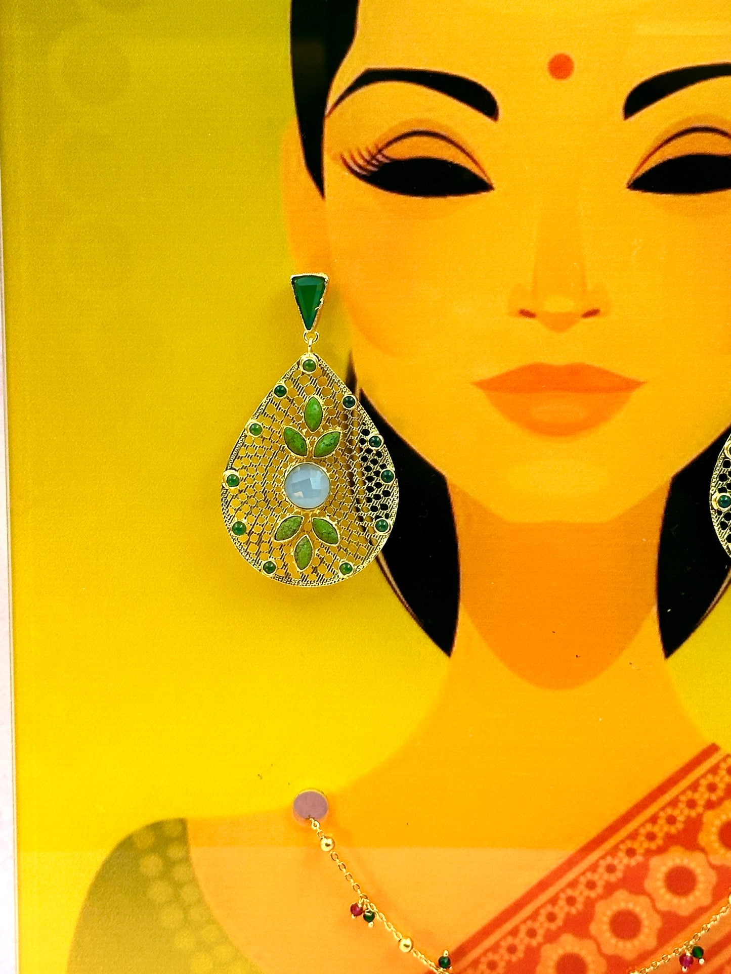 Ear - Grey & Green Stone & Gold Long Earring