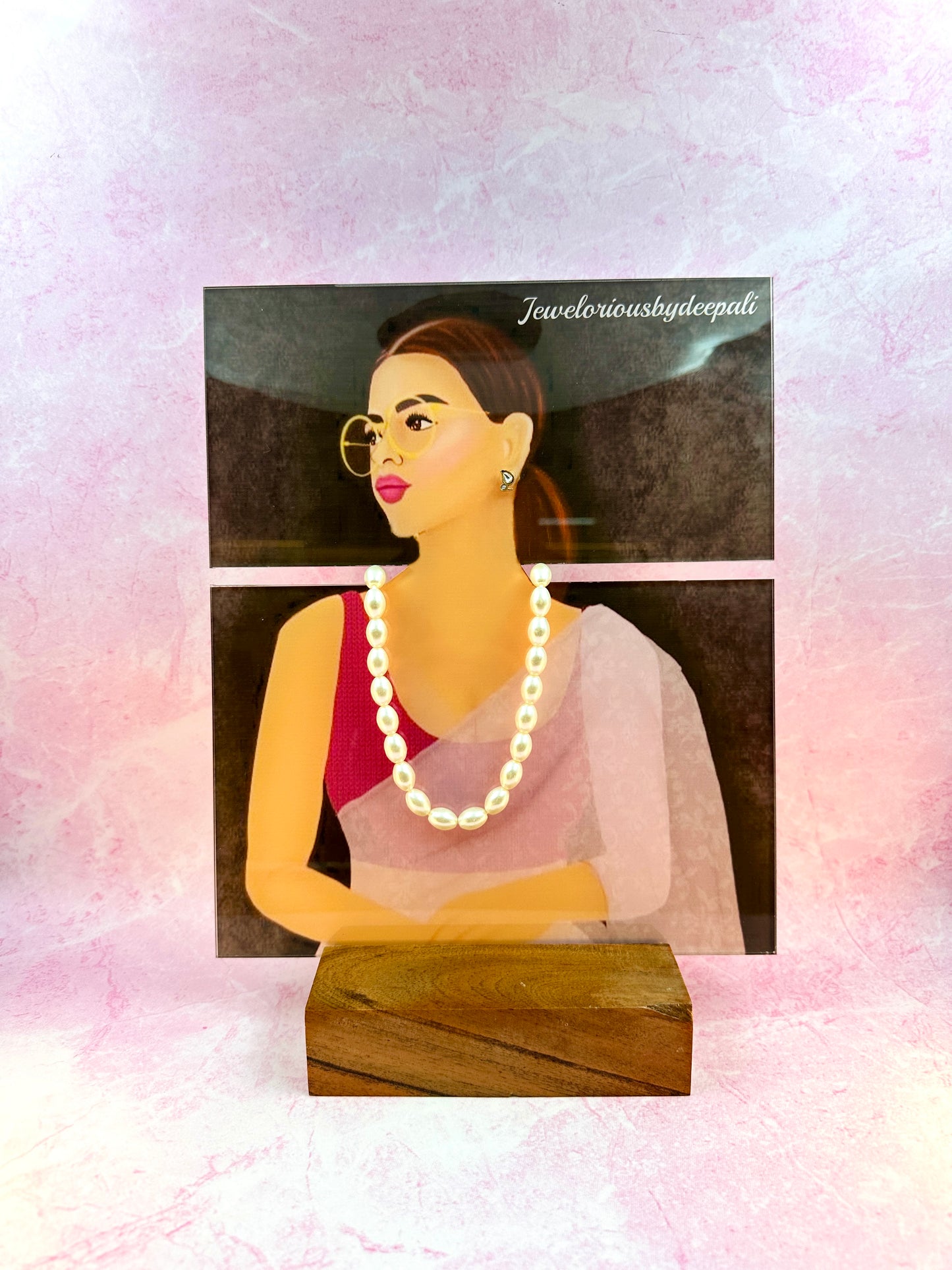 Nec- Oval Shaped Pearl Mala