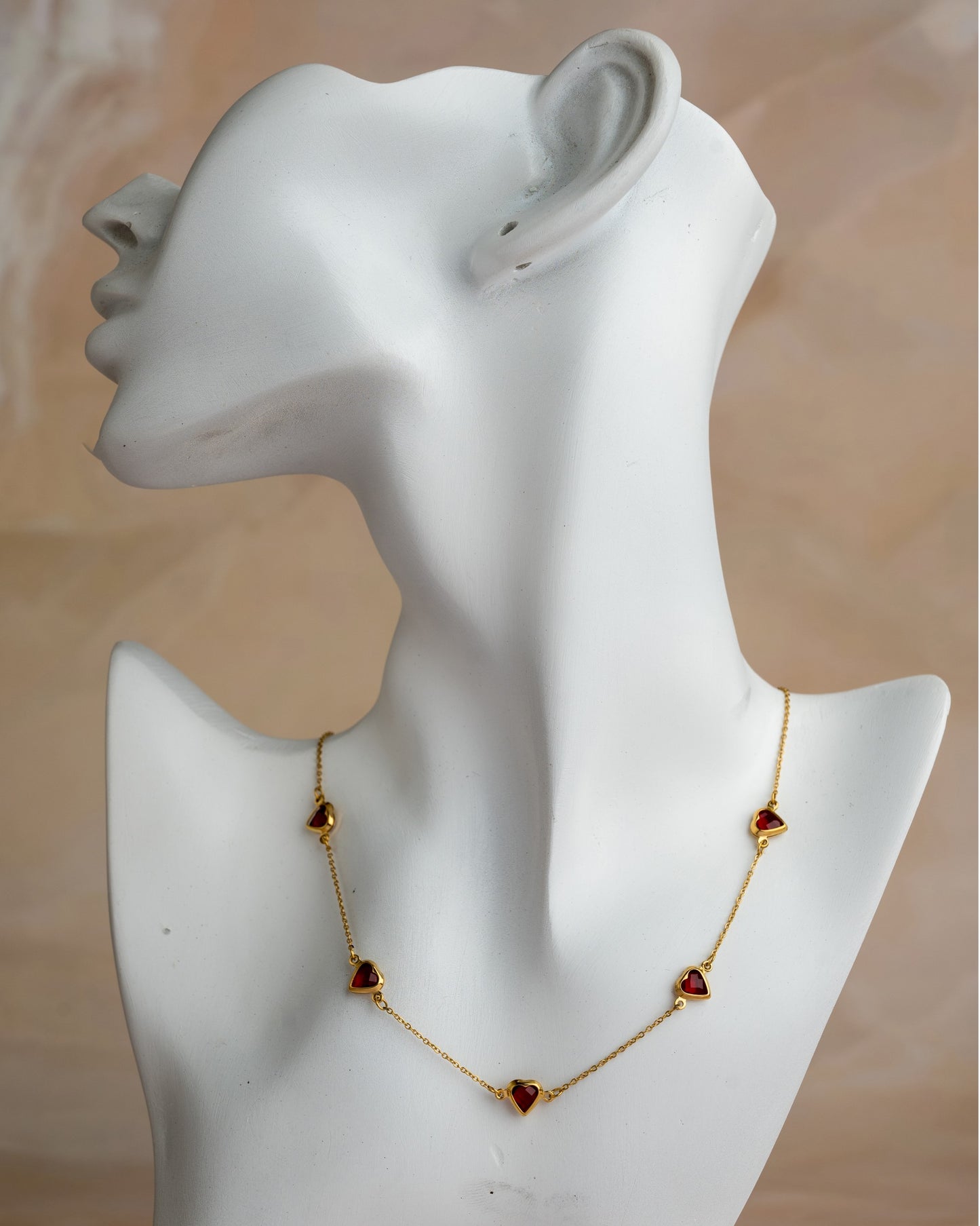 Red Hearts Chain