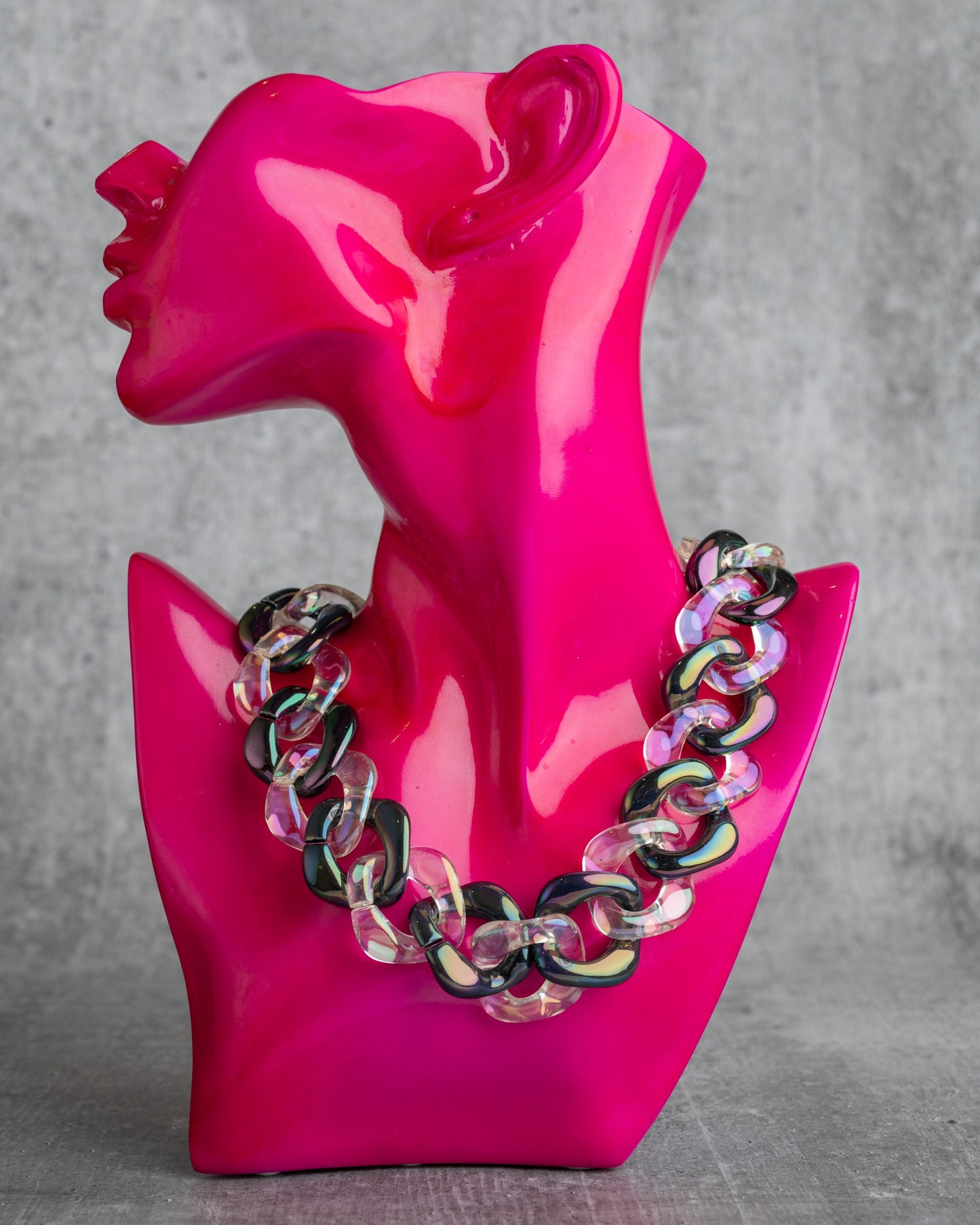 White & Dark Purple Plas Link