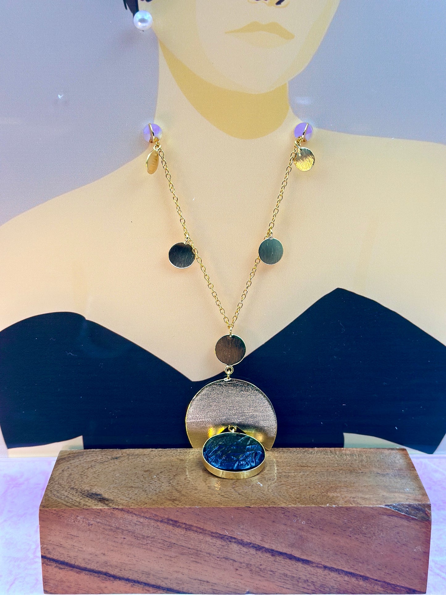 Gold Chain With Big Navy Blue Stone