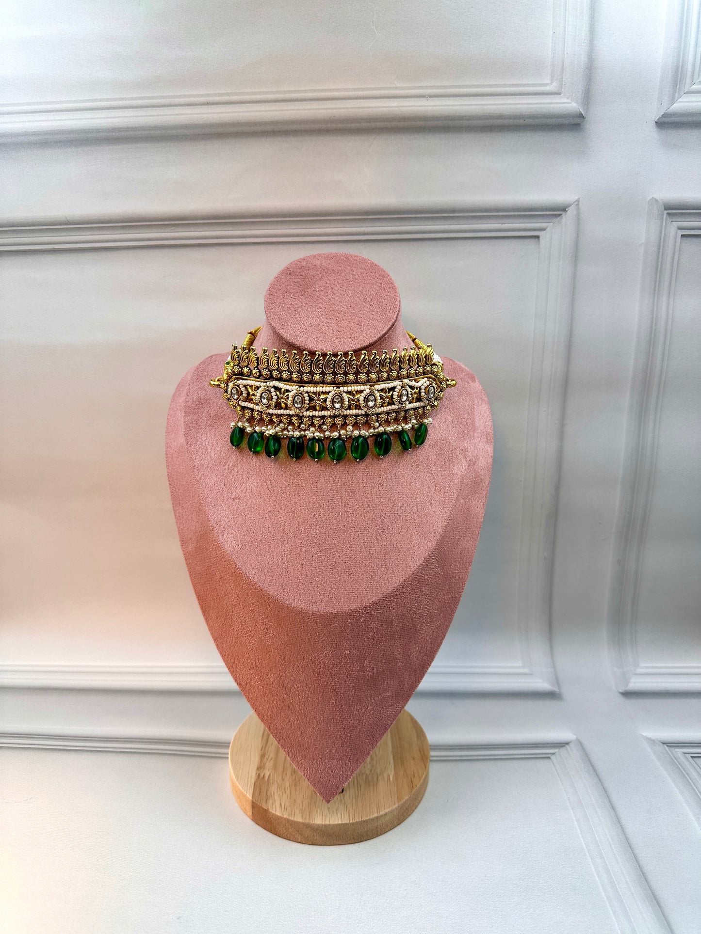 Gold Choker With Green Stone