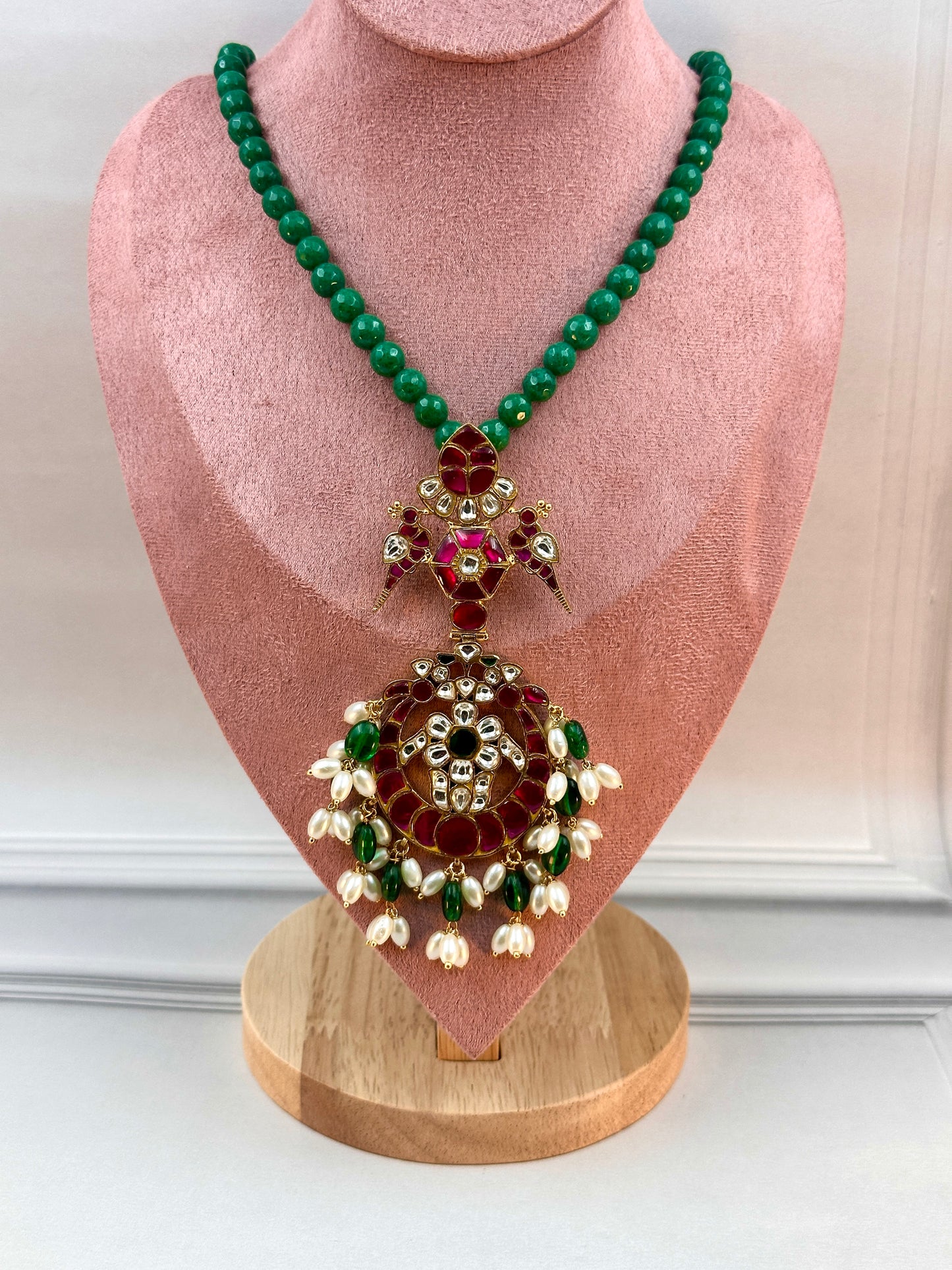 Long Pendant With Kundan Work With Green Beads