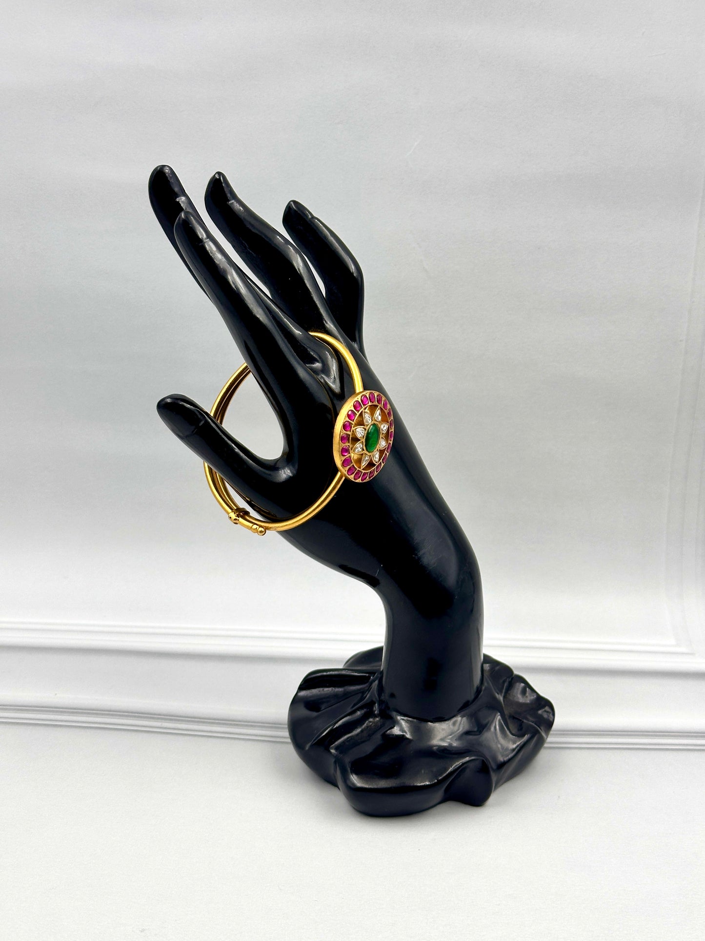 Gold Round Bracelet With Multicolour Flower