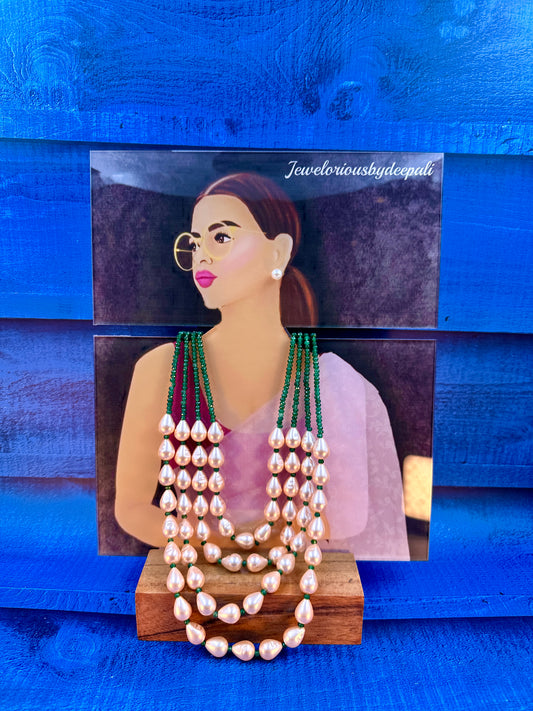 Green & Peach Pearl Necklace