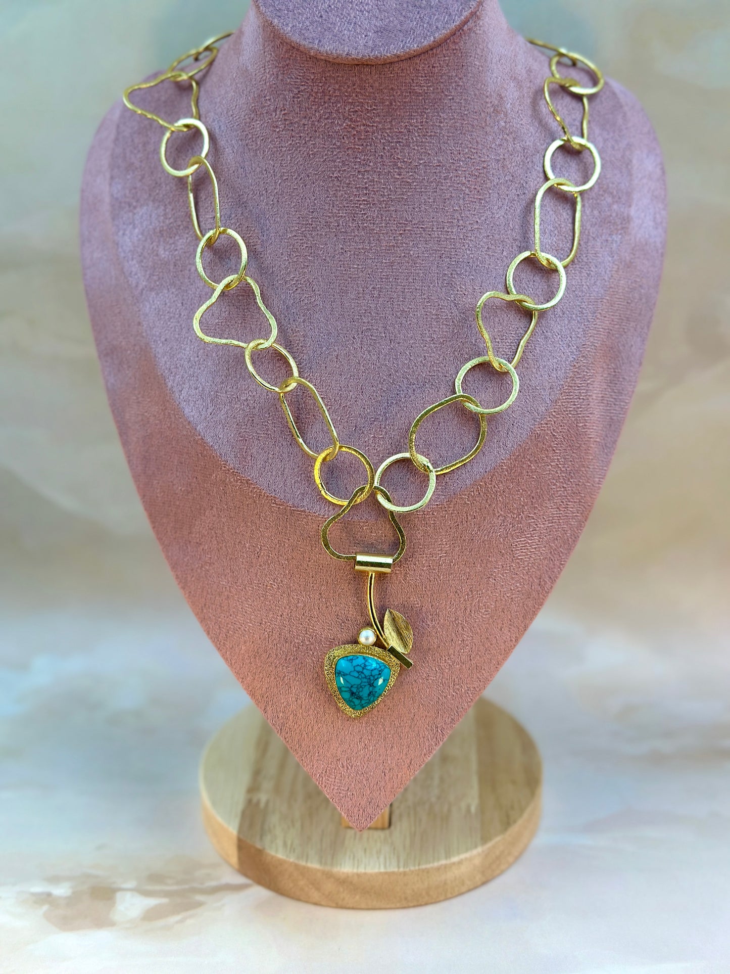 Nec-turquoise Blue Stone  Necklace