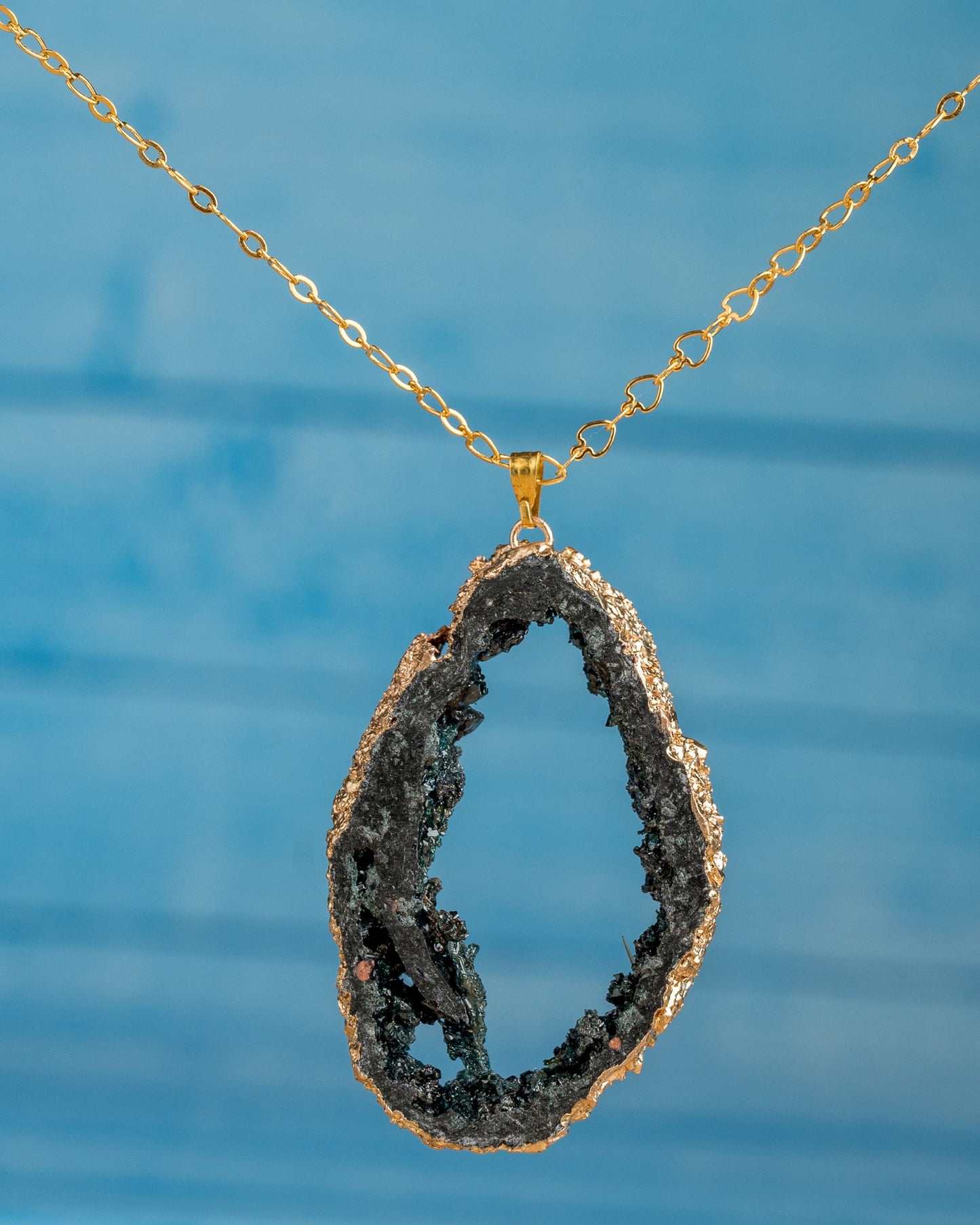 Hallow Black Stone