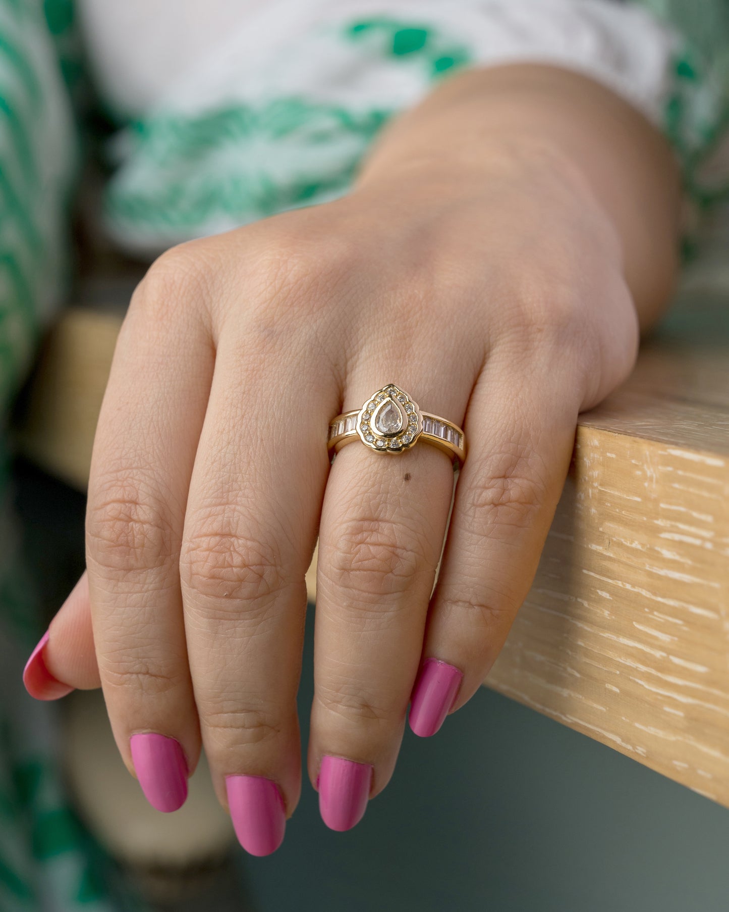 Leaf Gold Diamond